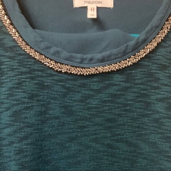 Maurices pretty green top with designs - Picture 3 of 5